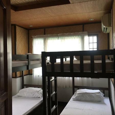 Joyful Island Hostel Lapu-Lapu City Eksteriør billede