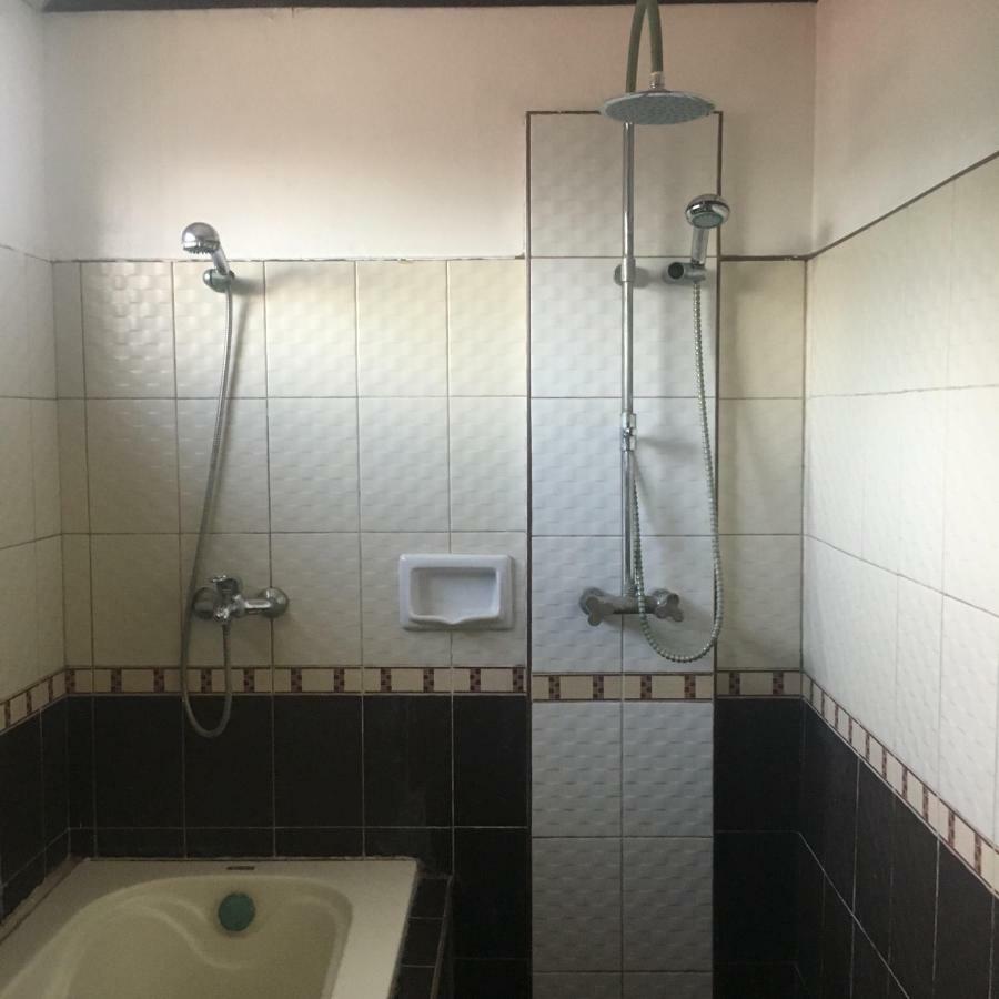 Joyful Island Hostel Lapu-Lapu City Eksteriør billede