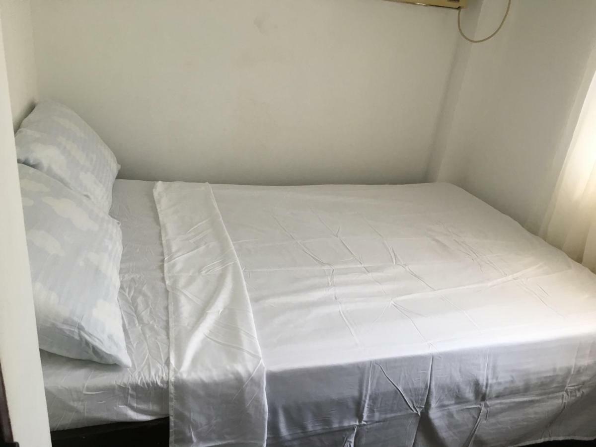 Joyful Island Hostel Lapu-Lapu City Eksteriør billede