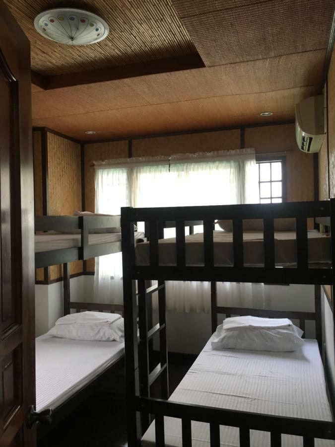 Joyful Island Hostel Lapu-Lapu City Eksteriør billede